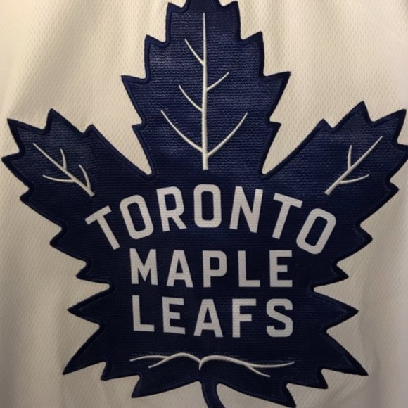 NHL Fanatics Auston Matthews Toronto Maple Leafs Jersey (NWT) - Picture 6 of 12